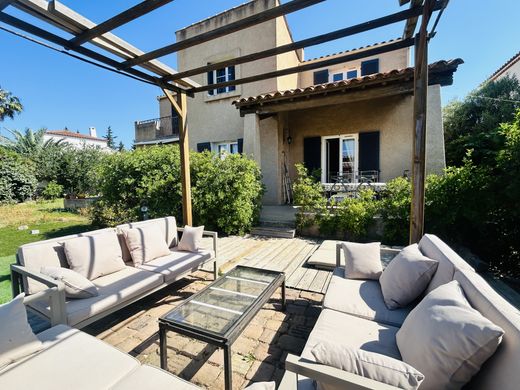 Casa di lusso a Hyères, Var
