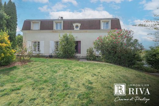 Casa di lusso a Latresne, Gironda