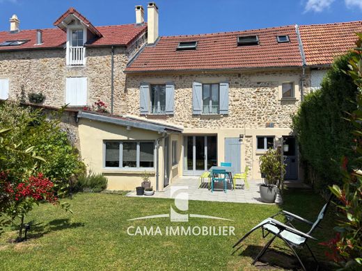 Luxus-Haus in Les Loges-en-Josas, Yvelines