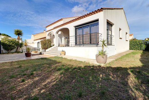 Luxury home in Mauguio, Hérault