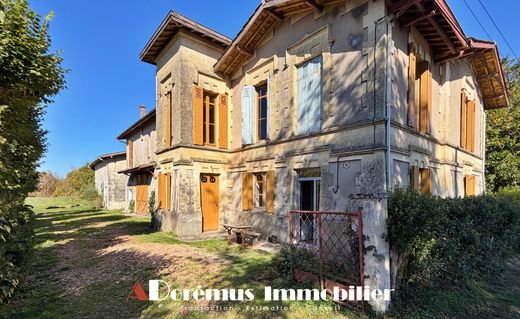 Luxus-Haus in Latresne, Gironde