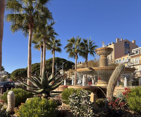 Bandol, Varのアパートメント