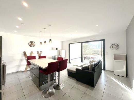 Grosseto-Prugna, South Corsicaのアパートメント