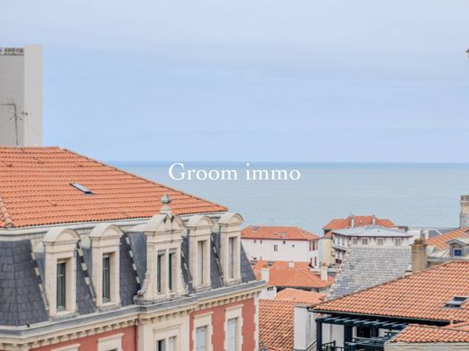 Daire Biarritz, Pyrénées-Atlantiques