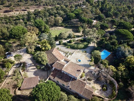 Luxury home in Le Plan-de-la-Tour, Var