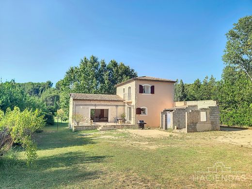 Luxury home in Ventabren, Bouches-du-Rhône
