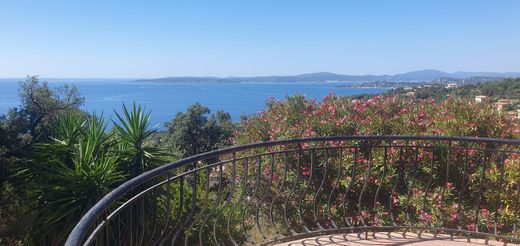 빌라 / Les Issambres, Var