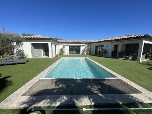 Villa in Le Plan-de-la-Tour, Var