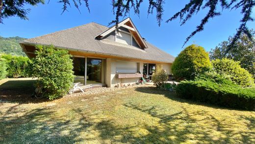 Luxury home in Argelès-Gazost, Hautes-Pyrénées
