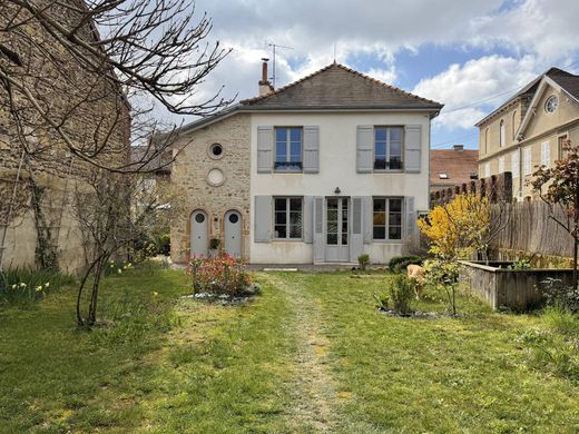 Luxury home in Paray-le-Monial, Saône-et-Loire