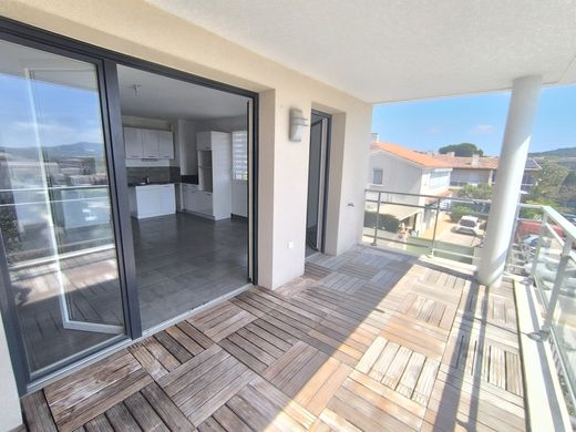 Квартира, Six-Fours-les-Plages, Var