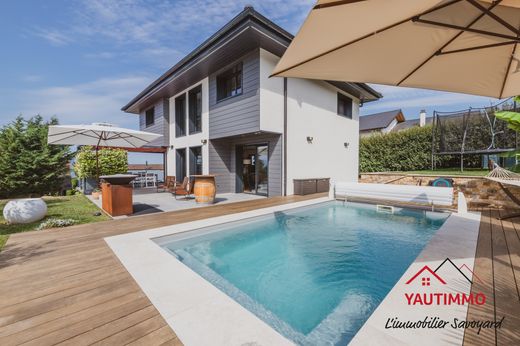 Luxury home in Cranves-Sales, Haute-Savoie