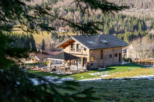 Luksusowy dom w Mijoux, Ain