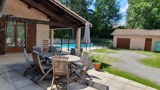 La Freissinouse, Hautes-Alpesの高級住宅