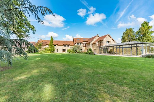 Luxury home in Montfort-l'Amaury, Yvelines