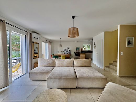 Πολυτελή κατοικία σε La Seyne-sur-Mer, Var