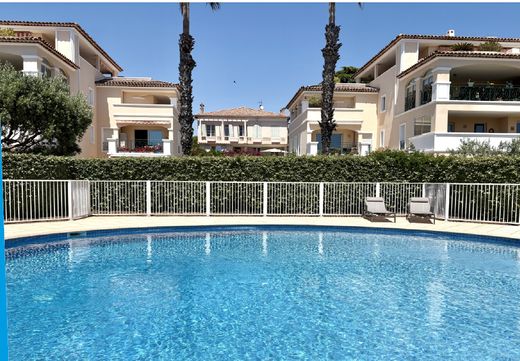Квартира, Carqueiranne, Var