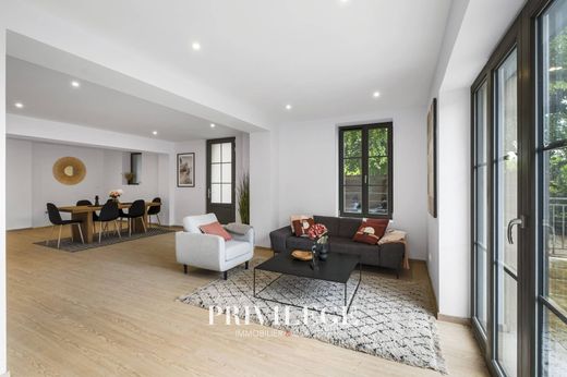 Apartament w Tassin-la-Demi-Lune, Rhône