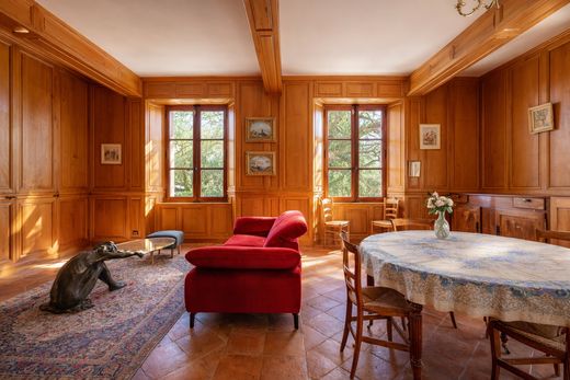 Luxury home in Villelaure, Vaucluse