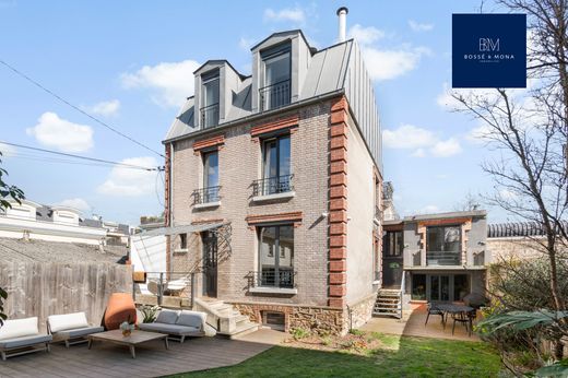 Элитный дом, La Garenne-Colombes, Hauts-de-Seine