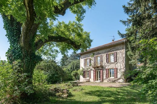 Maison de luxe à Brié-et-Angonnes, Isère