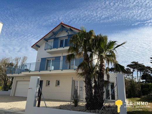 Maison de luxe à Saint-Palais-sur-Mer, Charente-Maritime
