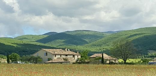 Luxus-Haus in Forcalquier, Alpes-de-Haute-Provence