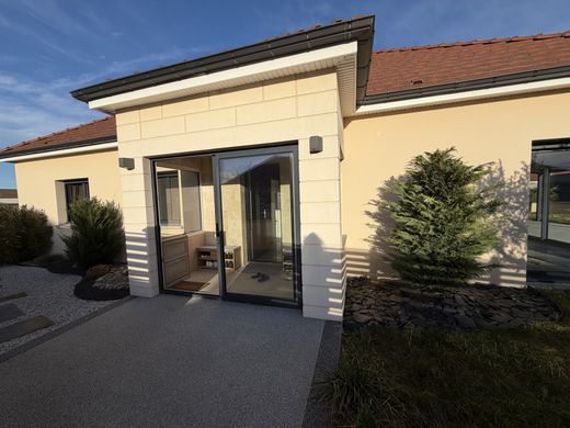 ‏בתי יוקרה ב  Saint-André-les-Vergers, Aube