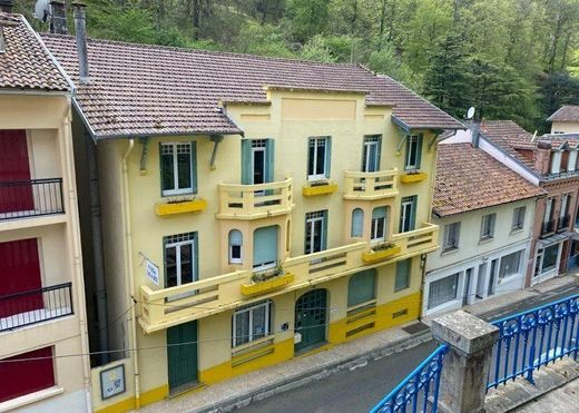 Luxe woning in Capvern, Hautes-Pyrénées