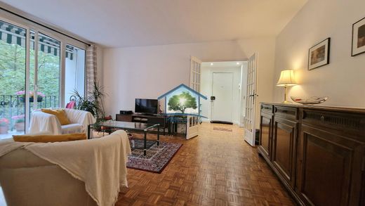 Apartament w Saint-Cloud, Hauts-de-Seine