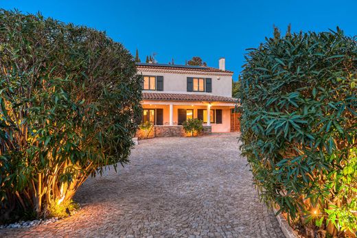 Villa a Bormes-les-Mimosas, Var