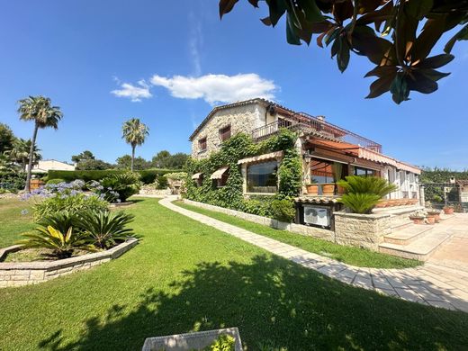 Villa a La Colle-sur-Loup, Alpi Marittime