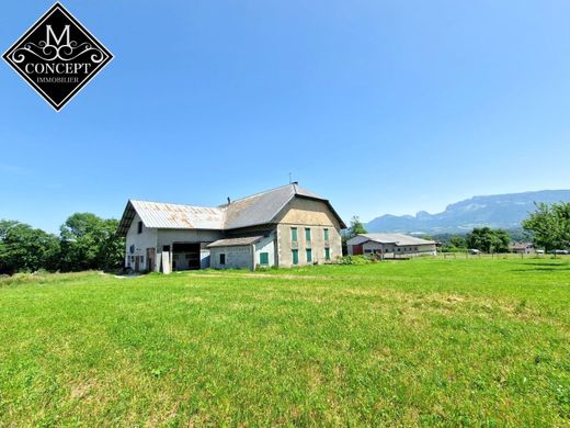 Demeure ou Maison de Campagne à Fillières, Meurthe-et-Moselle