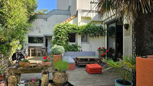 Apartment / Etagenwohnung in Royan, Charente-Maritime