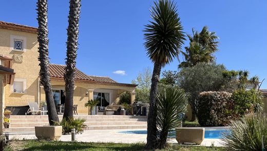 Luxus-Haus in Fabrègues, Hérault