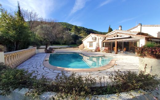 Villa in Cuers, Var