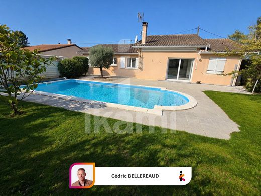 Luxury home in Lège-Cap-Ferret, Gironde