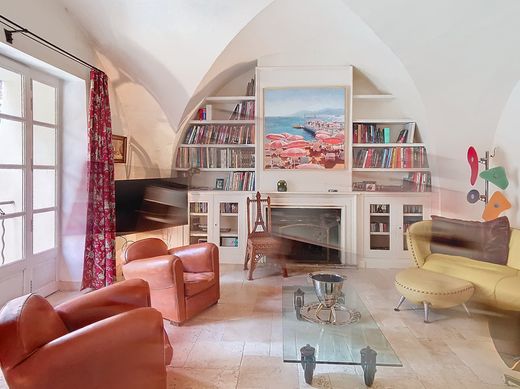 호화 저택 / Cadenet, Vaucluse