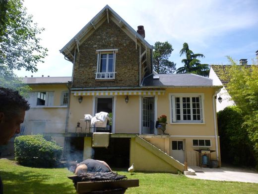 Luksusowy dom w Clichy-sous-Bois, Seine-Saint-Denis