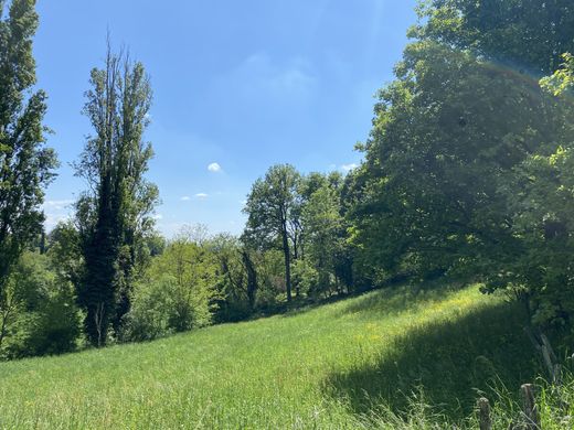 Αγροτεμάχιο σε Limonest, Rhône