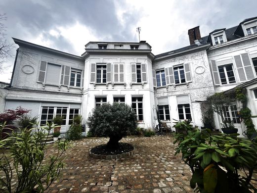 Luksusowy dom w Amiens, Somme