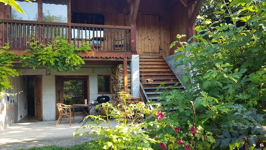 Luxus-Haus in Arâches-la-Frasse, Haute-Savoie