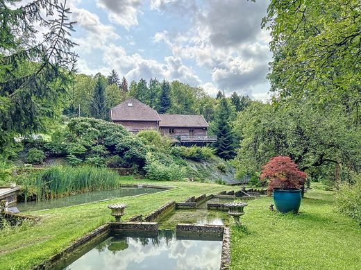 Luxury home in Aiguebelette-le-Lac, Savoy