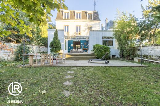 Luxury home in Taverny, Val d'Oise