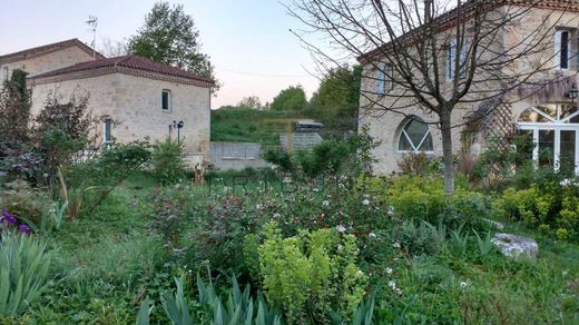 Элитный дом, Agen, Lot-et-Garonne
