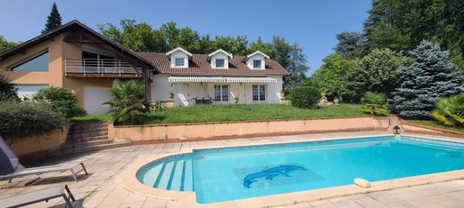Luxury home in Ganties, Upper Garonne