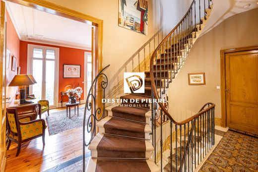 Luxus-Haus in Bordeaux, Gironde