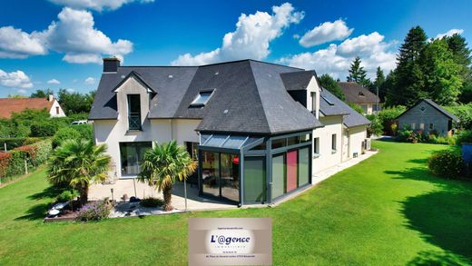 Luxus-Haus in Beuzeville, Eure