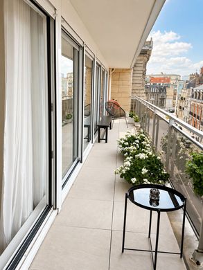 Apartment in Reims, Marne