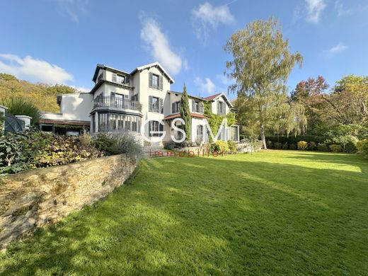 Luksusowy dom w Ville-d'Avray, Hauts-de-Seine